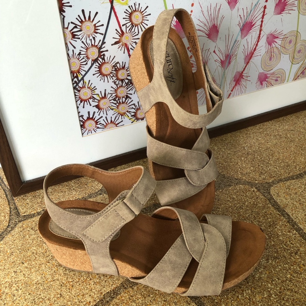 Euro Sofft Emie Beige Sandals 9